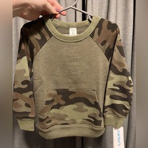 Toddler boys sweatshirt. Size 2T